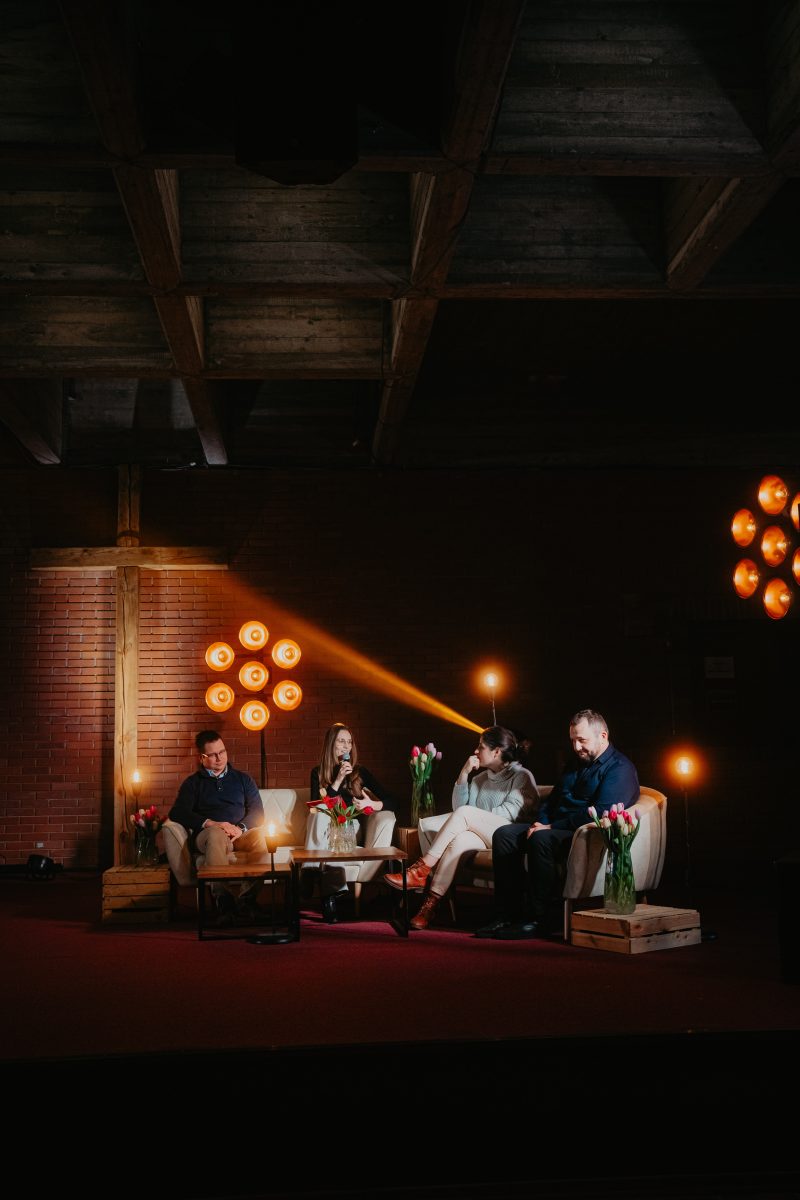 szkola uwielbienia 48